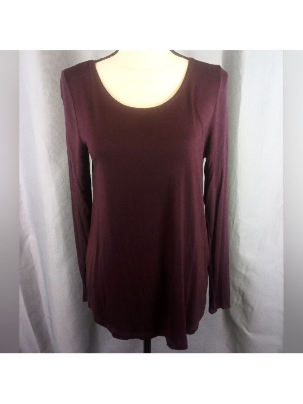 Gap long sleeve top, deep purple/burgundy, size S